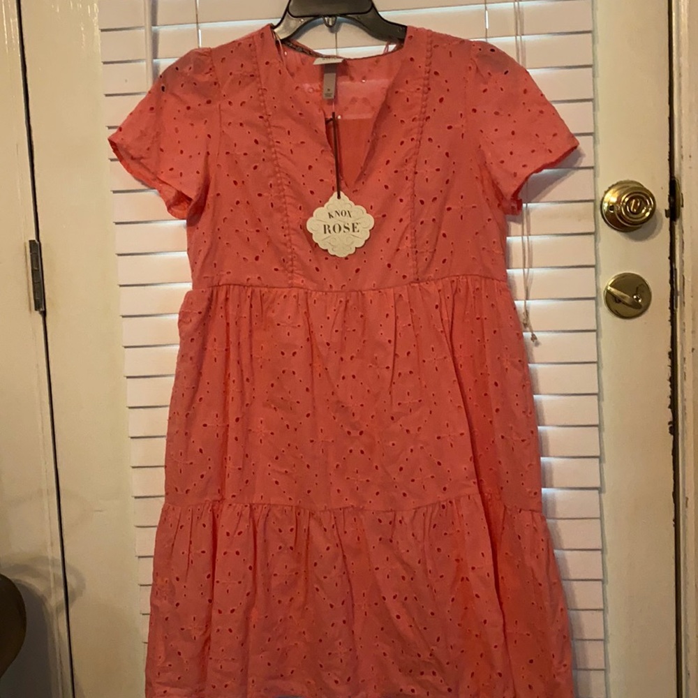 Knox Rose melon Dress size M